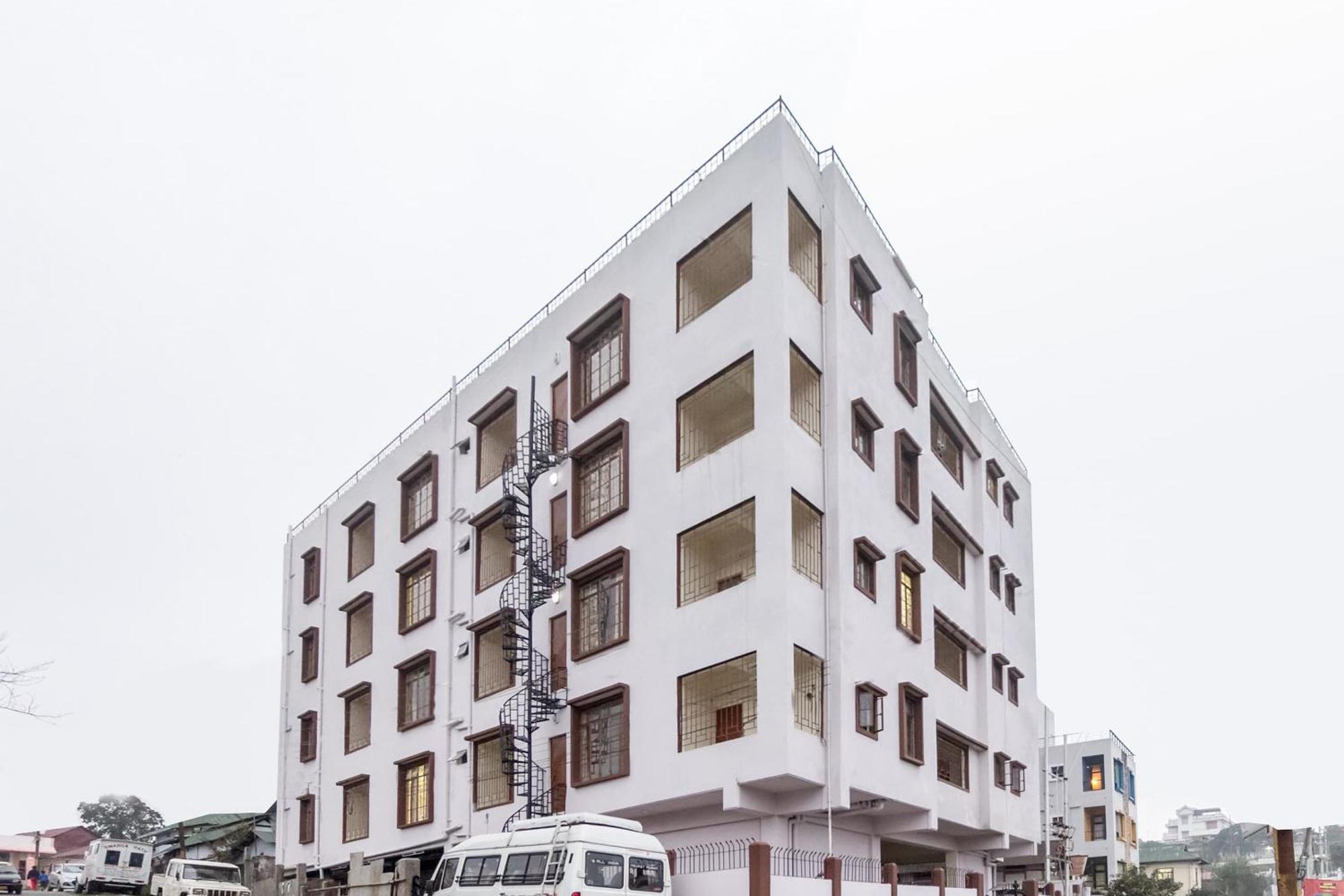 Hotel Travellers INN Shillong Eksteriør bilde